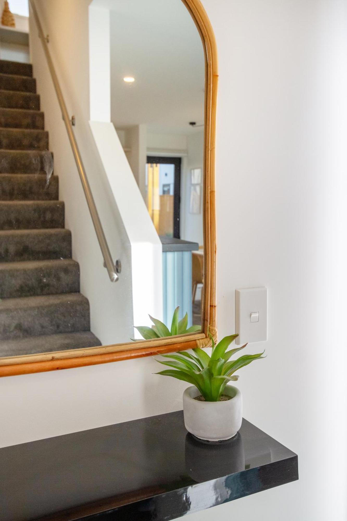 Serenity By The Sea: Coastal Escape1 Bed 1 Bath クライストチャーチ エクステリア 写真