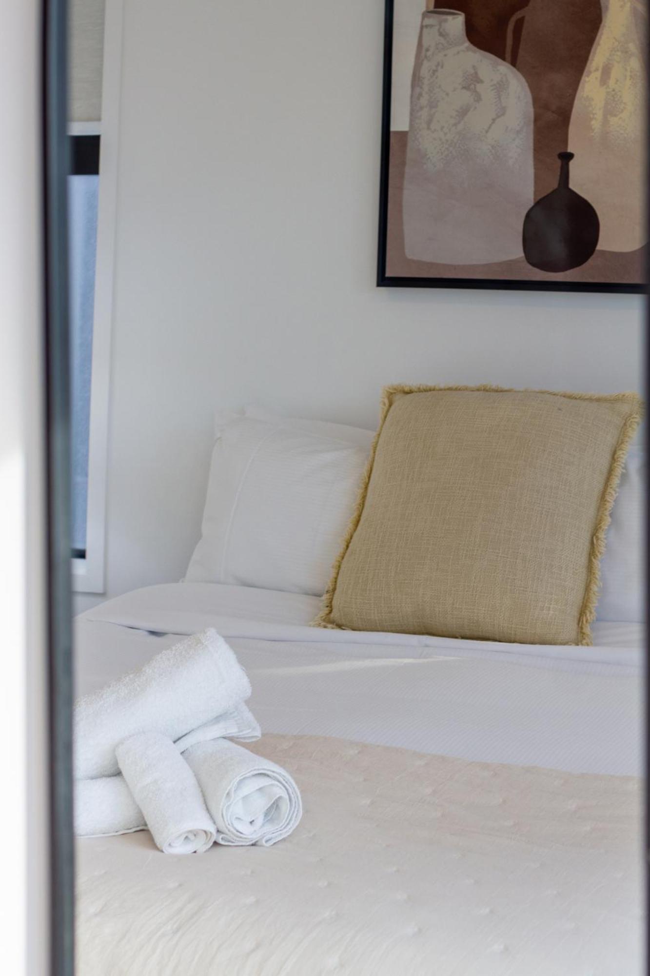 Serenity By The Sea: Coastal Escape1 Bed 1 Bath クライストチャーチ エクステリア 写真